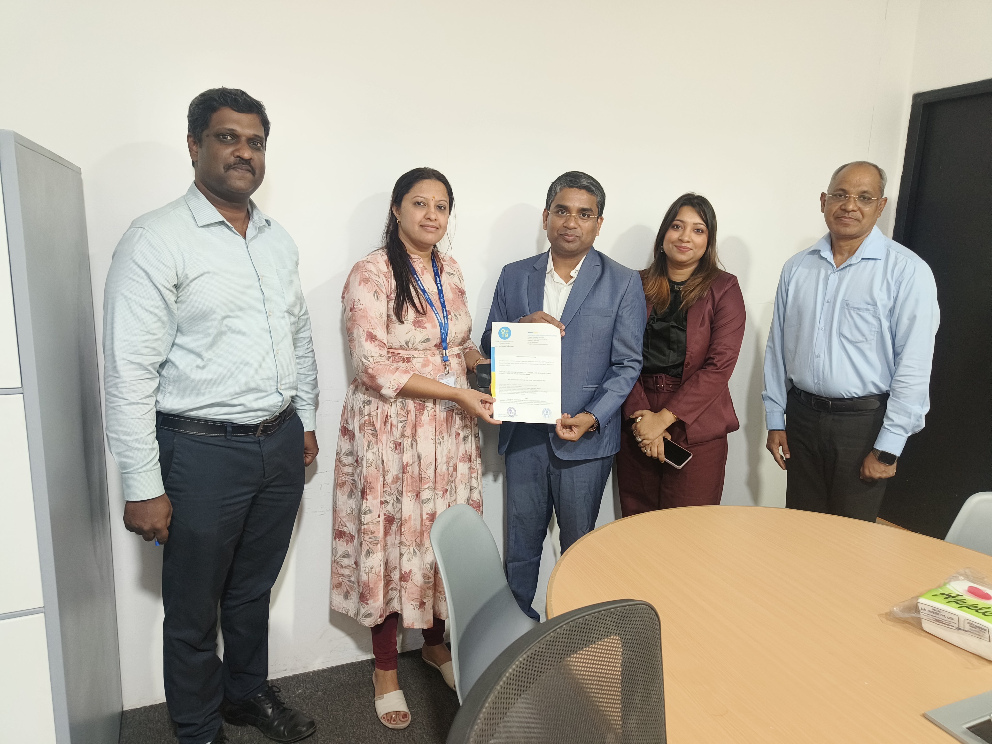 APOLLO SINDOORI HOTELS OLIVEPLUS CHENNAI MR