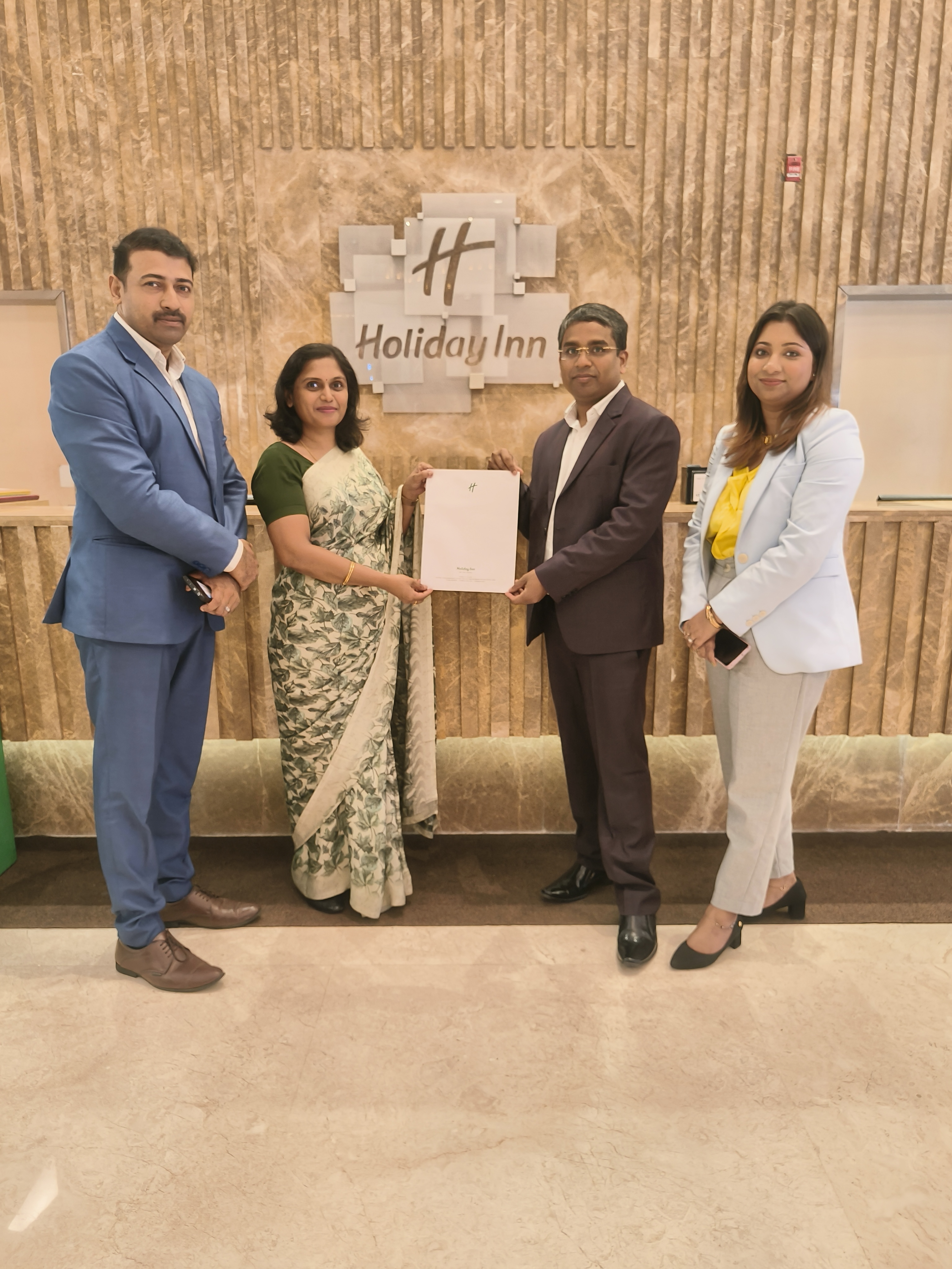 HOLIDAY INN KOCHIN MR